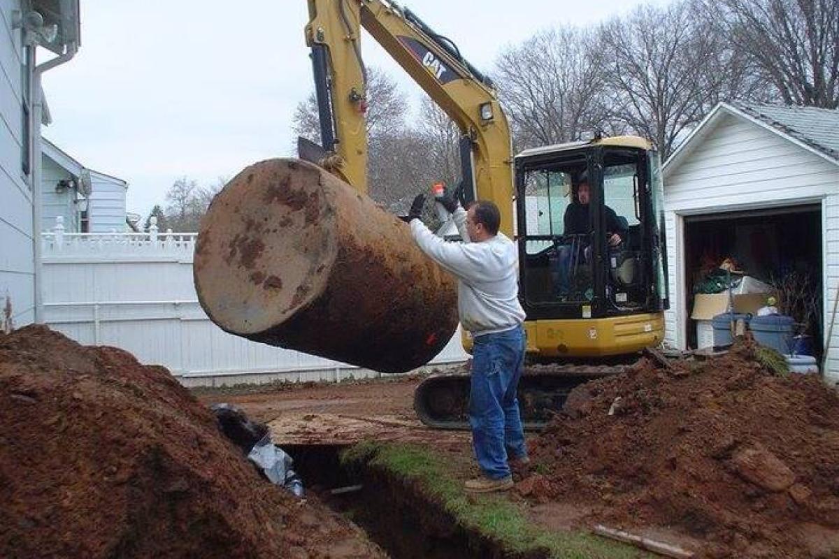 removing oil tank, remove oil tank 
